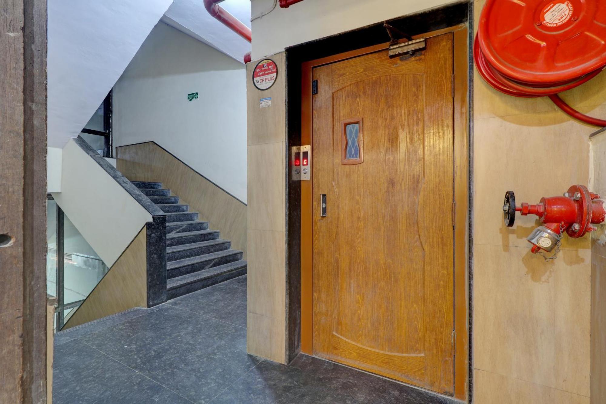 Hotel Merry Gold Мумбаї Екстер'єр фото